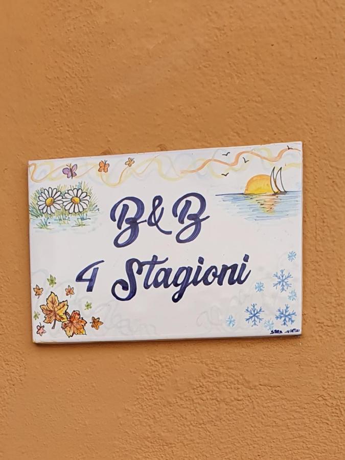 维拉西米乌斯4 Stagioni住宿加早餐旅馆 外观 照片